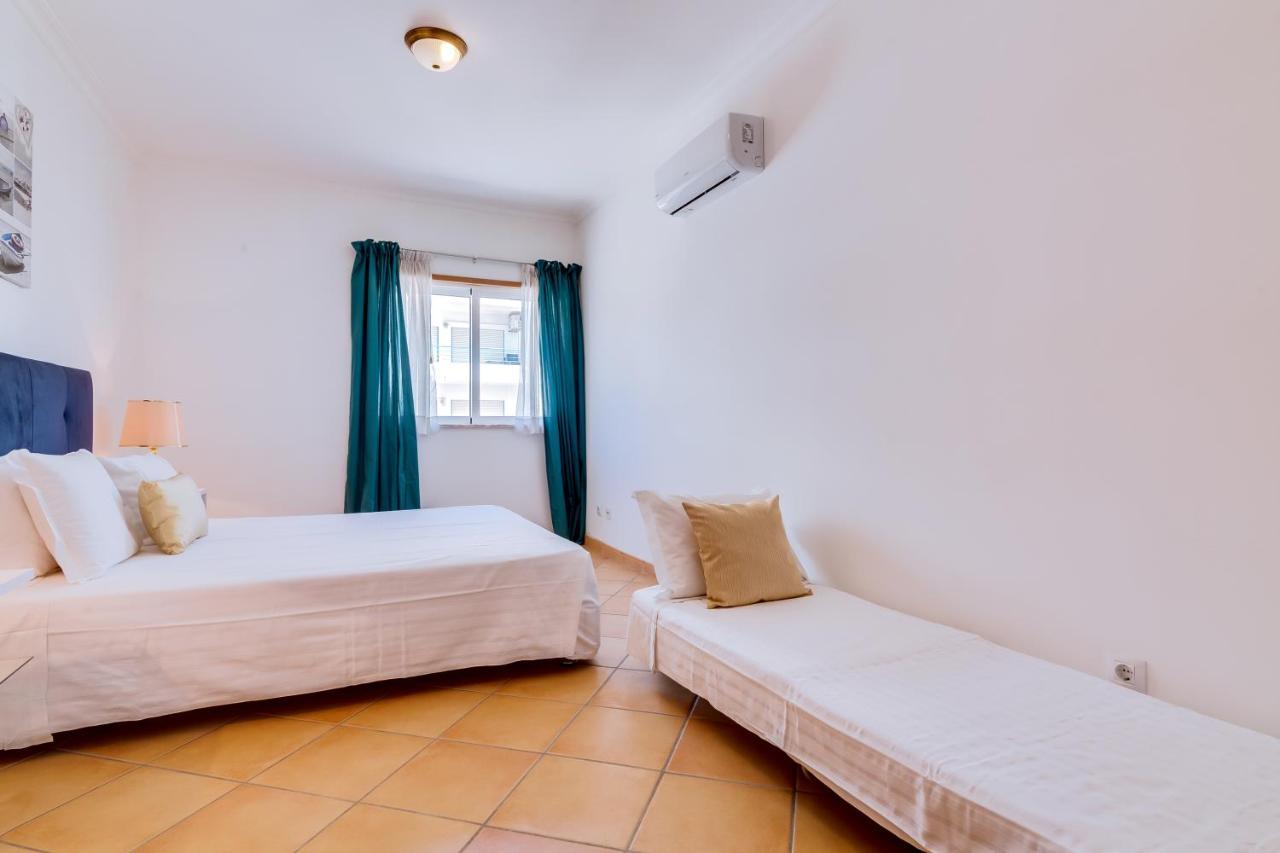 Al - Colina Beach Holidays Quarteira Buitenkant foto